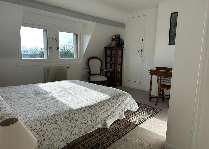 Dom wakacyjny Bener'inn Au Calme Maison 3 125 M2 Ou Maison 2 50 M2 Ou Les 2 Maisons Bénerville-sur-Mer